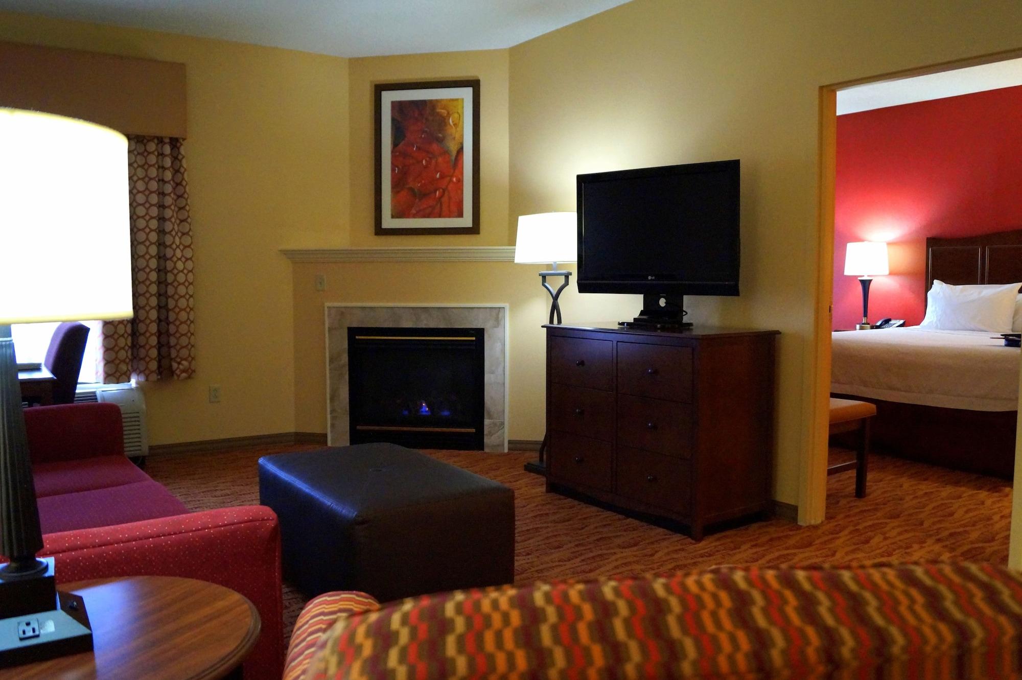 Hampton Inn Altoona Exterior foto