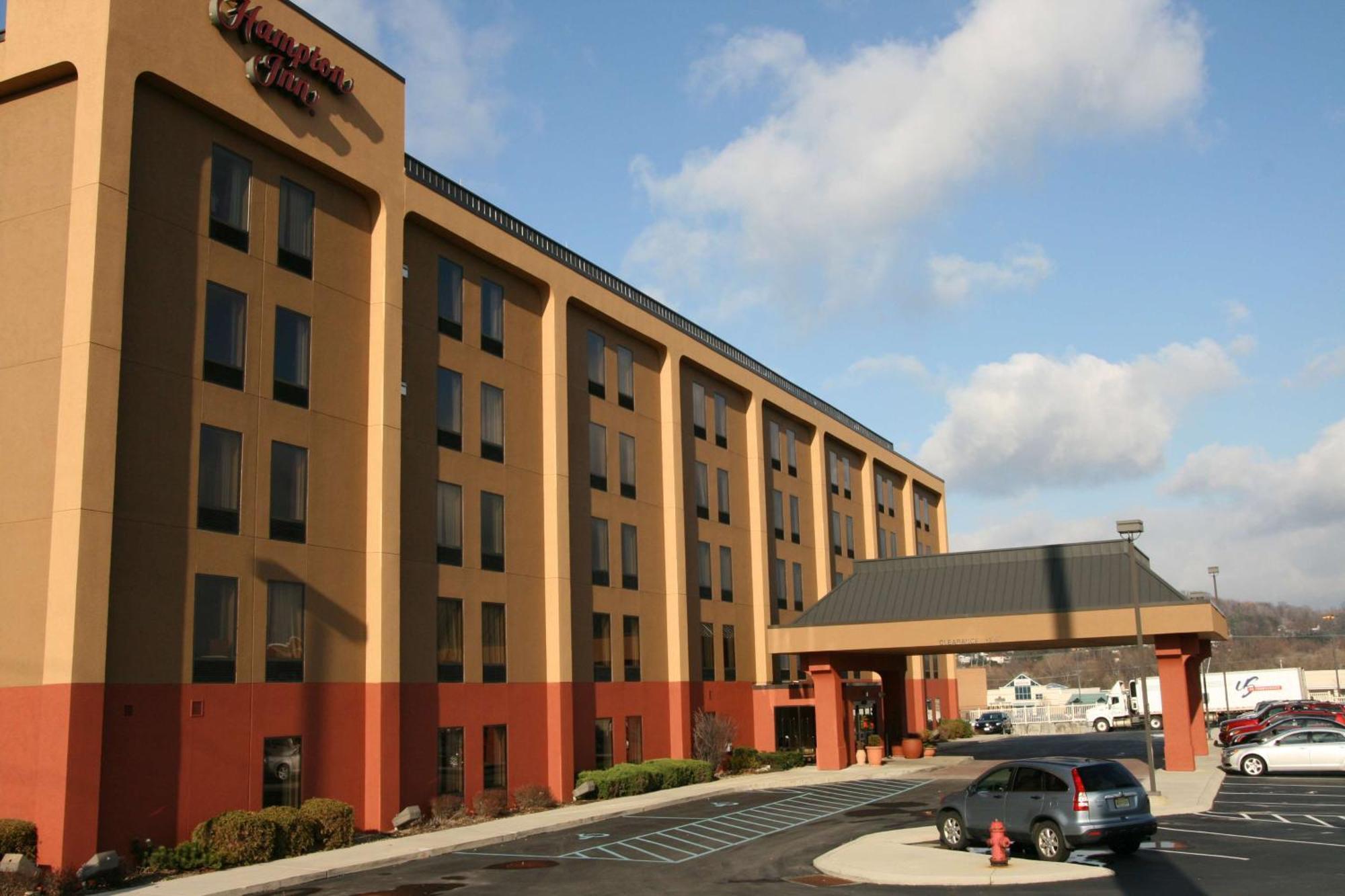 Hampton Inn Altoona Exterior foto