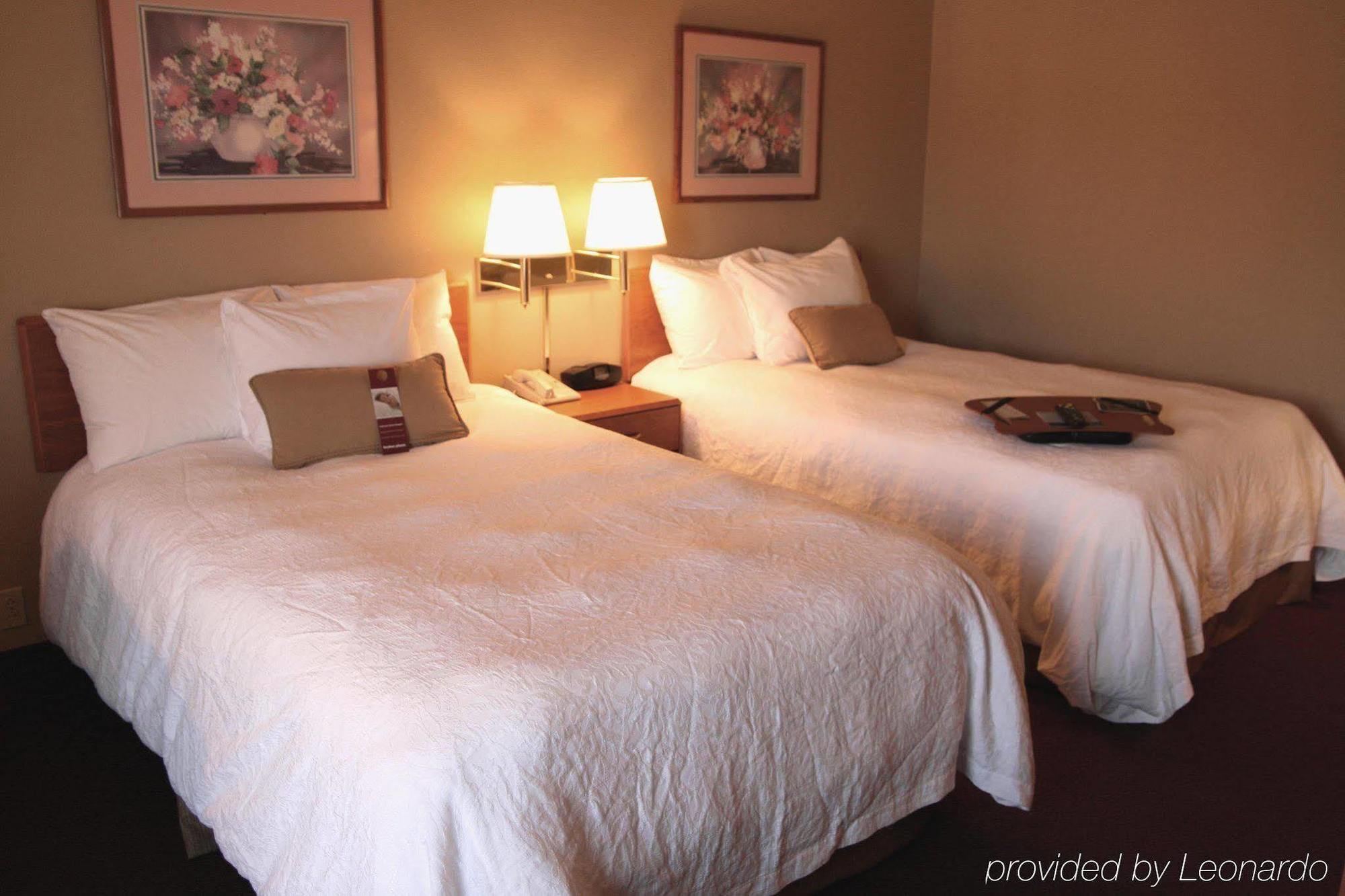 Hampton Inn Altoona Exterior foto